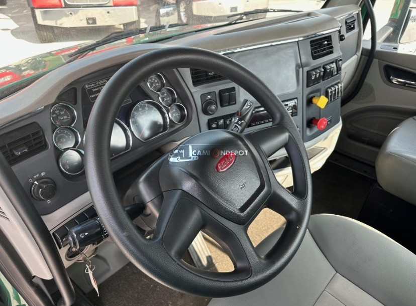 Truck Thumbnail 4