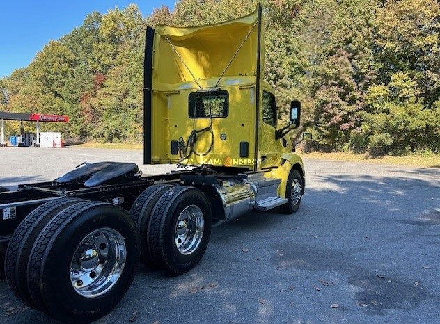 Truck Thumbnail 3