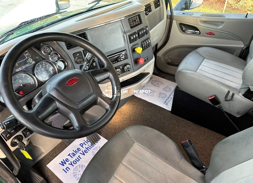Truck Thumbnail 3