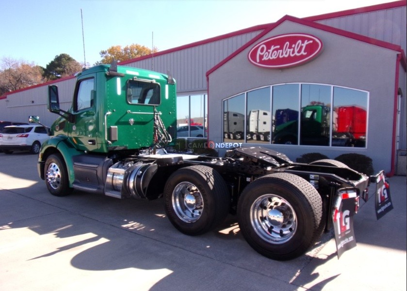 Truck Thumbnail 3
