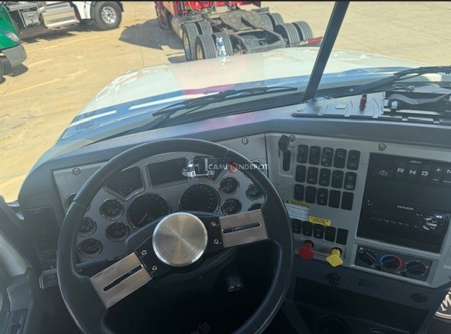Truck Thumbnail 4