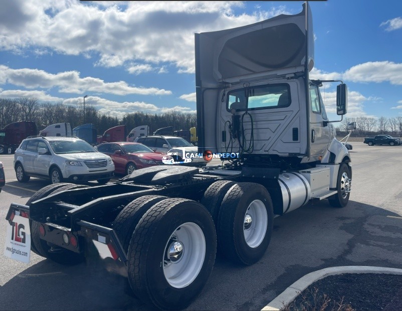 Truck Thumbnail 3