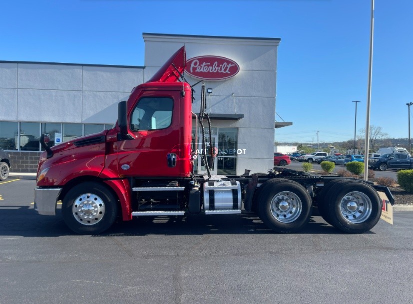 Truck Thumbnail 2