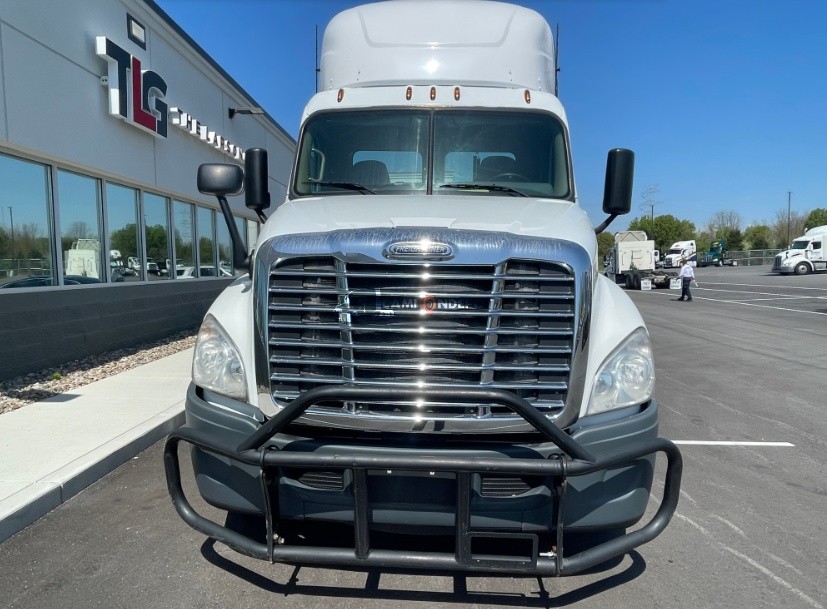 Truck Thumbnail 2