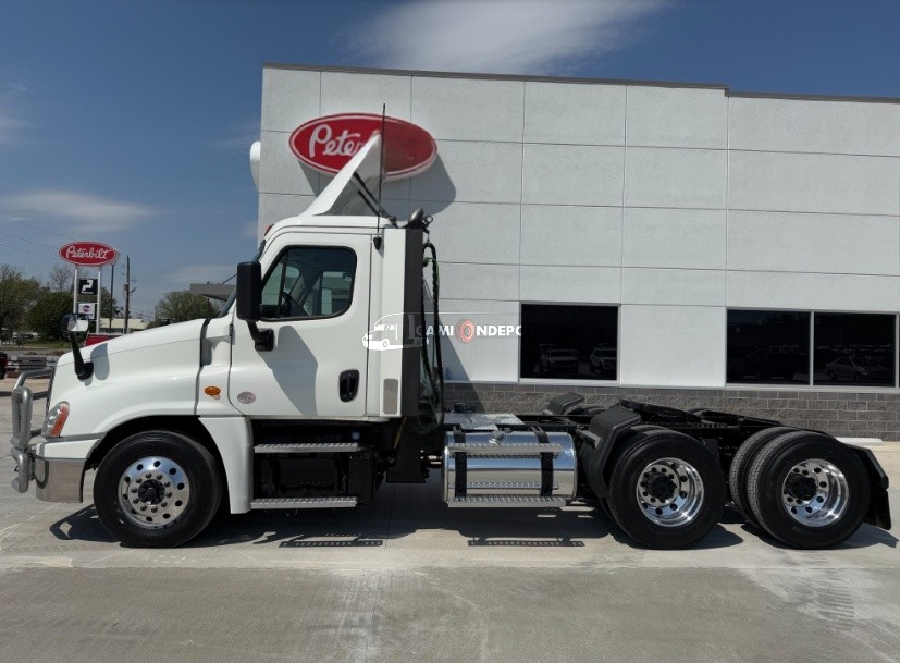 Truck Thumbnail 3
