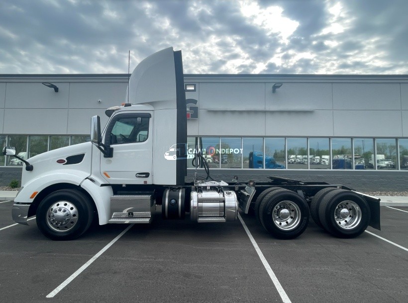 Truck Thumbnail 3