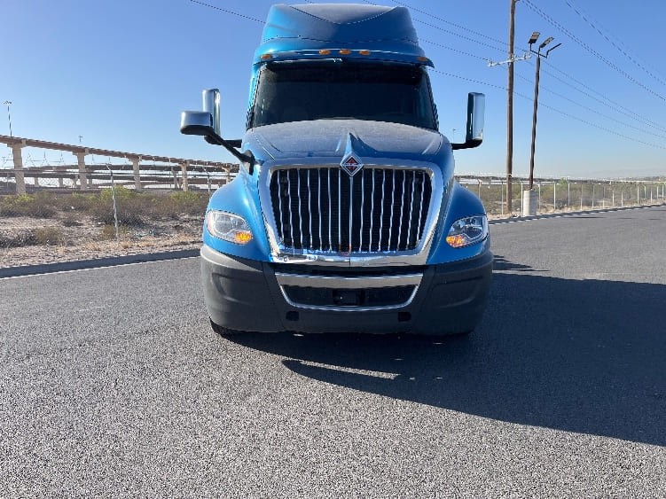 Truck Thumbnail 2