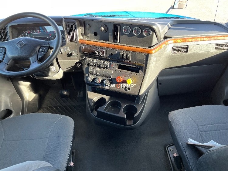 Truck Thumbnail 7