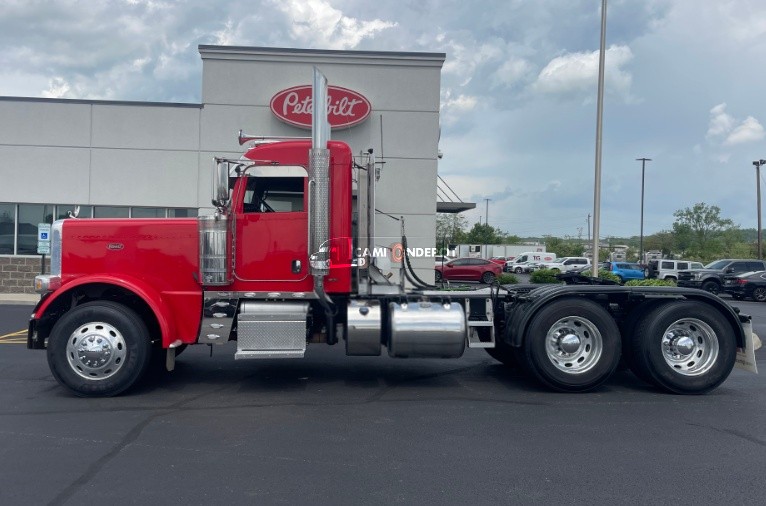 Truck Thumbnail 2