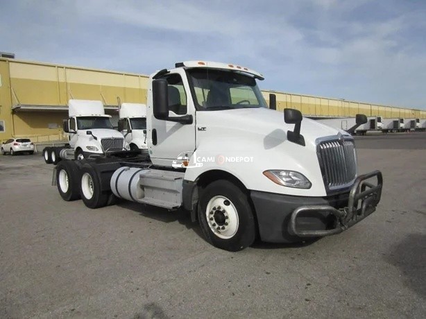Truck