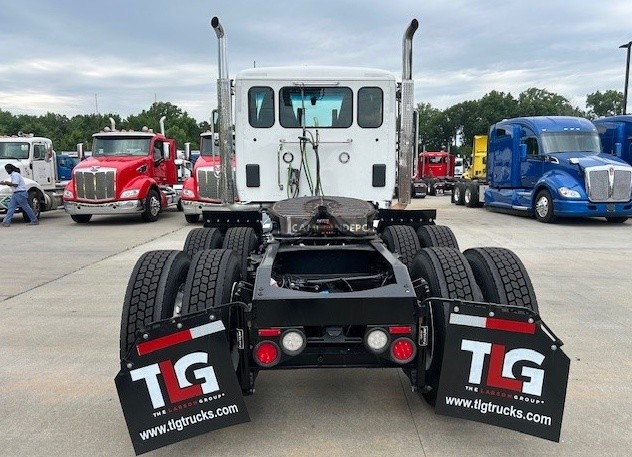 Truck Thumbnail 2
