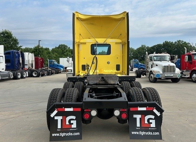 Truck Thumbnail 2