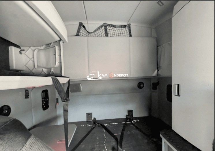 Truck Thumbnail 6
