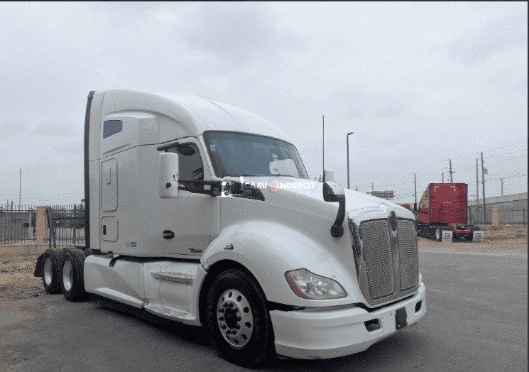 Truck Thumbnail 3