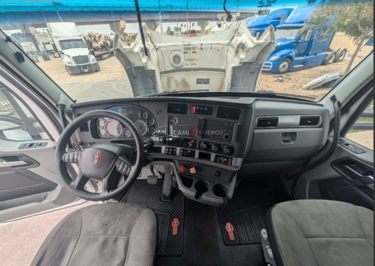 Truck Thumbnail 6