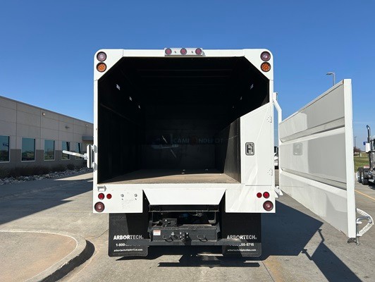 Truck Thumbnail 5