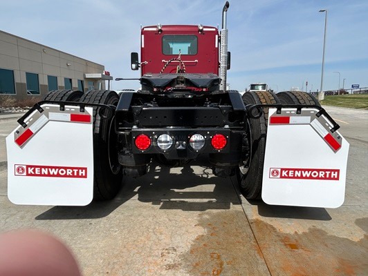 Truck Thumbnail 4
