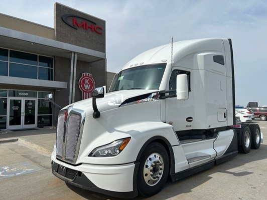 Truck Thumbnail 3