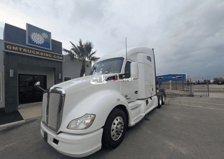 Truck Thumbnail 3
