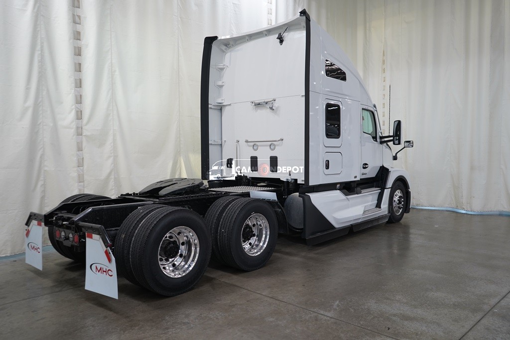 Truck Thumbnail 3