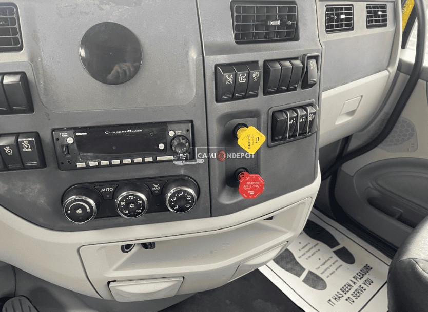 Truck Thumbnail 3