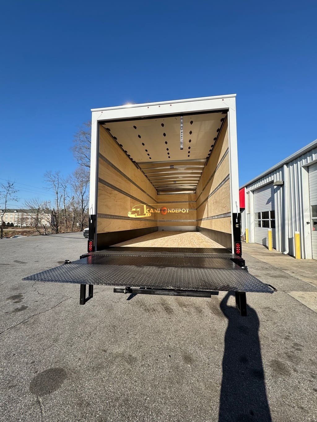 Truck Thumbnail 2