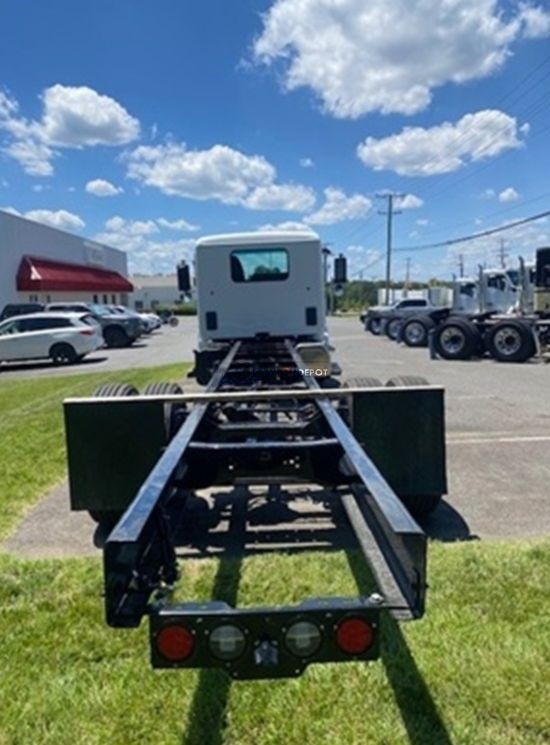 Truck Thumbnail 2