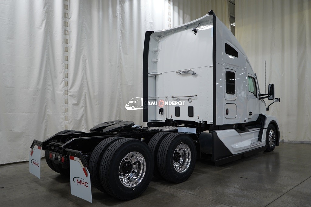Truck Thumbnail 4