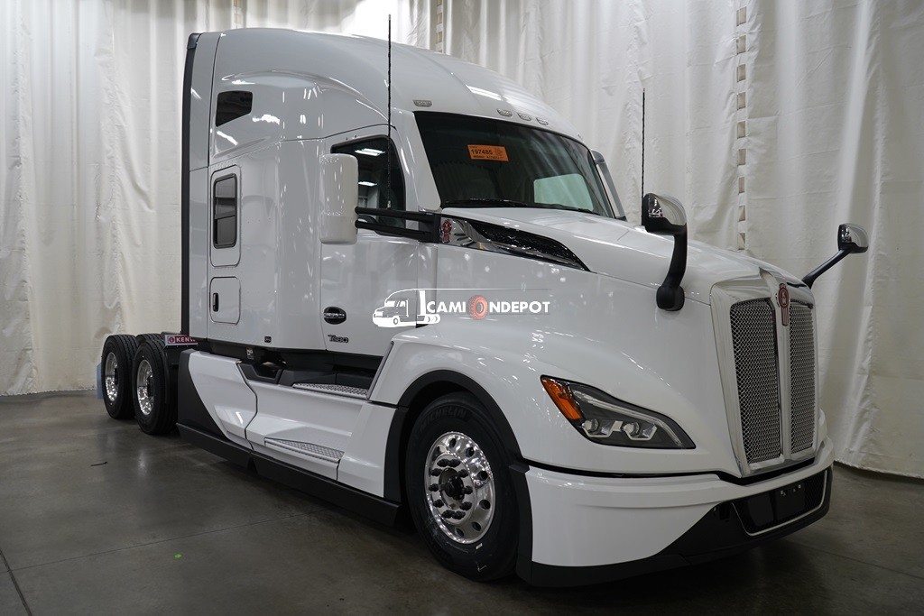 Truck Thumbnail 3