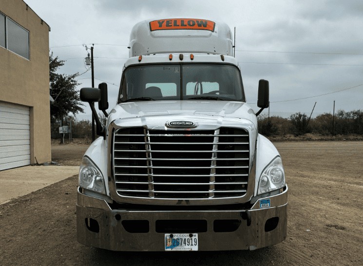 Truck Thumbnail 2