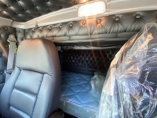 Truck Thumbnail 5