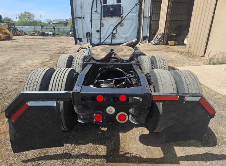 Truck Thumbnail 3