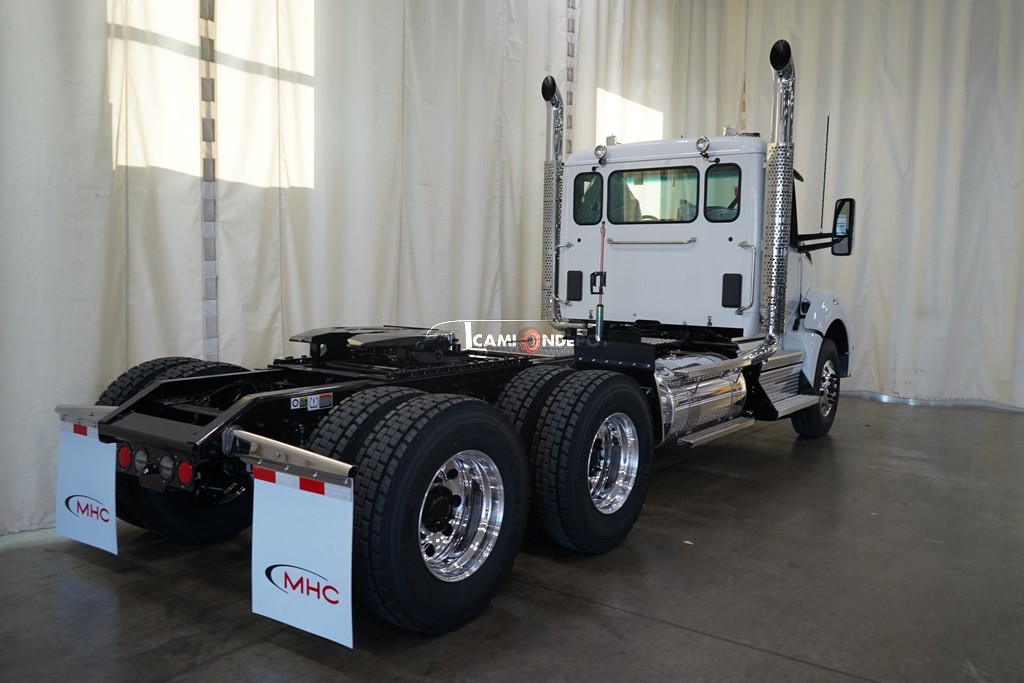 Truck Thumbnail 3