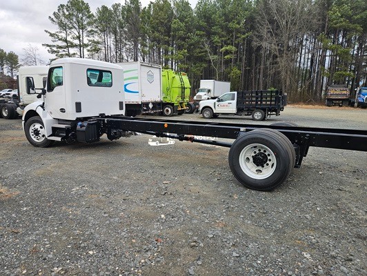 Truck Thumbnail 2
