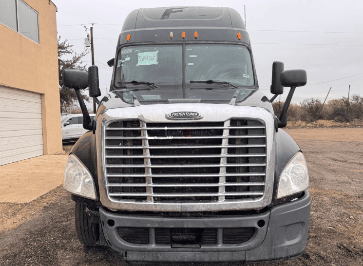Truck Thumbnail 2