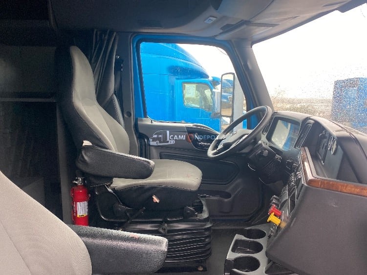 Truck Thumbnail 8