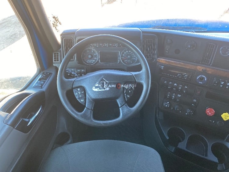 Truck Thumbnail 7
