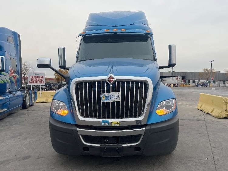 Truck Thumbnail 2