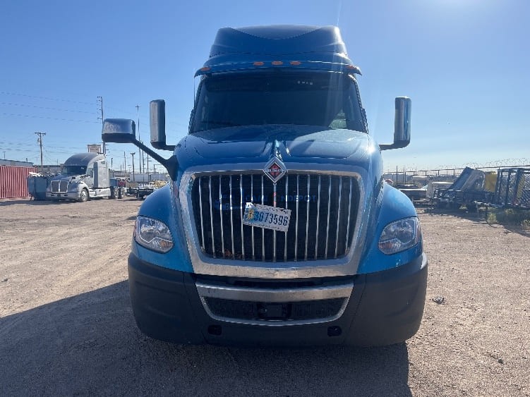 Truck Thumbnail 2