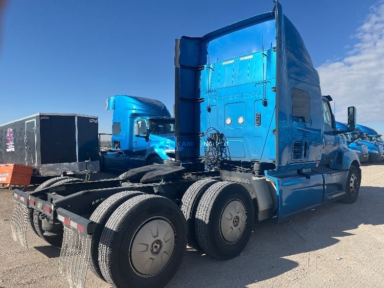 Truck Thumbnail 5