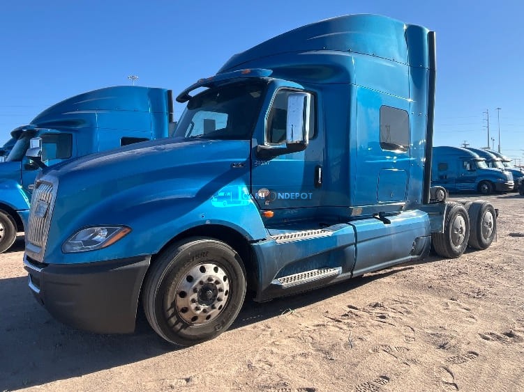 Truck Thumbnail 3