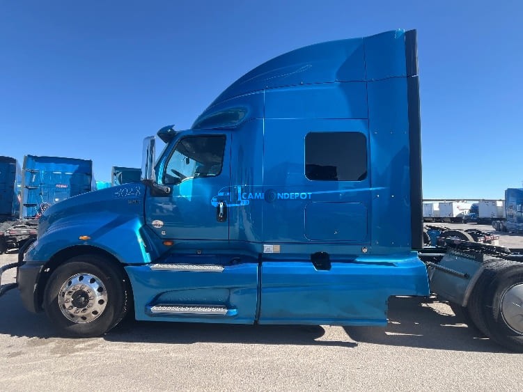 Truck Thumbnail 4