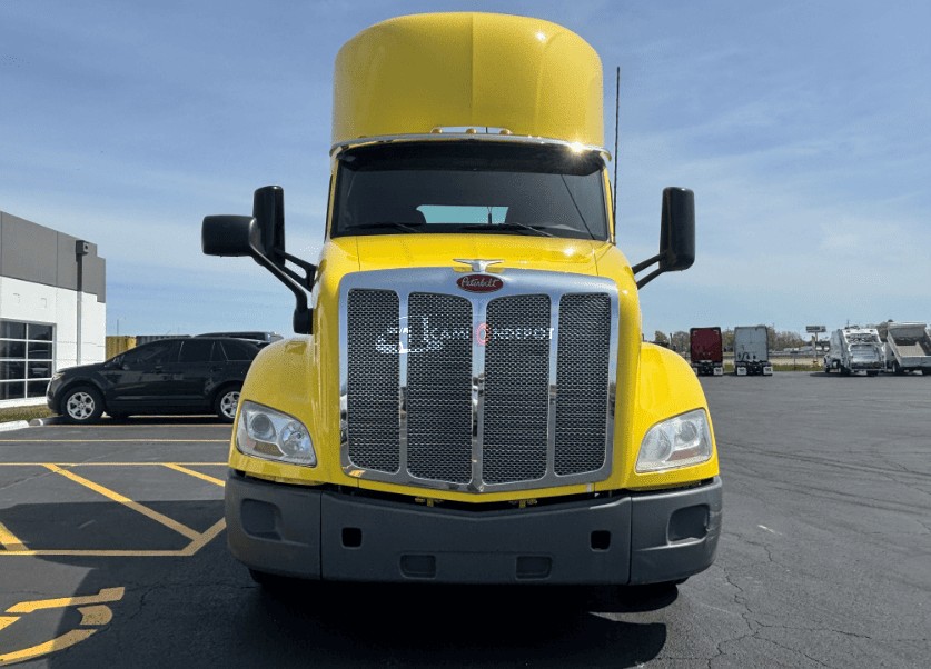 Truck Thumbnail 2