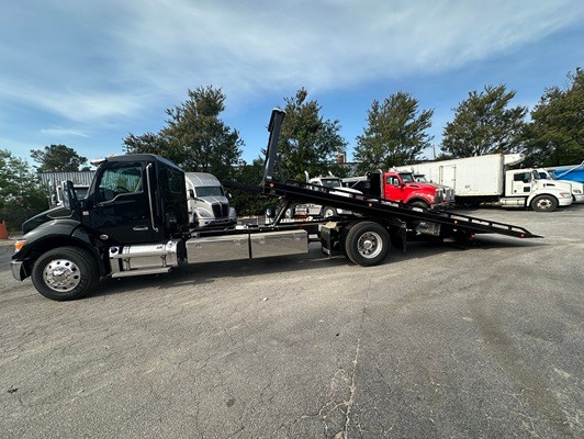 Truck Thumbnail 3