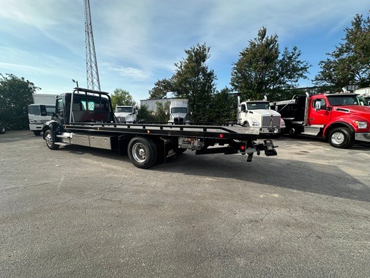Truck Thumbnail 4