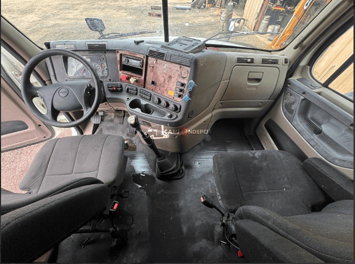 Truck Thumbnail 6