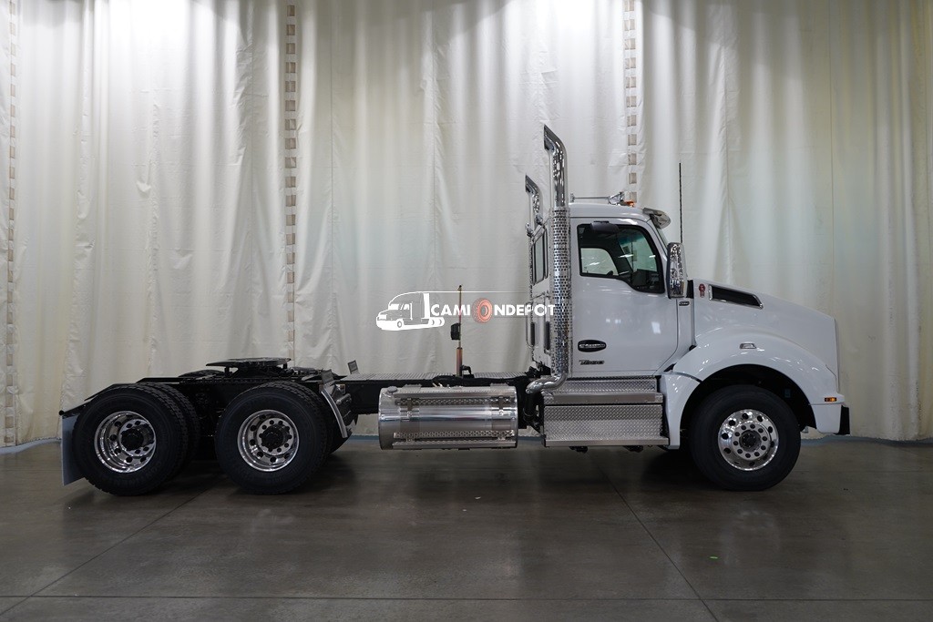 Truck Thumbnail 2