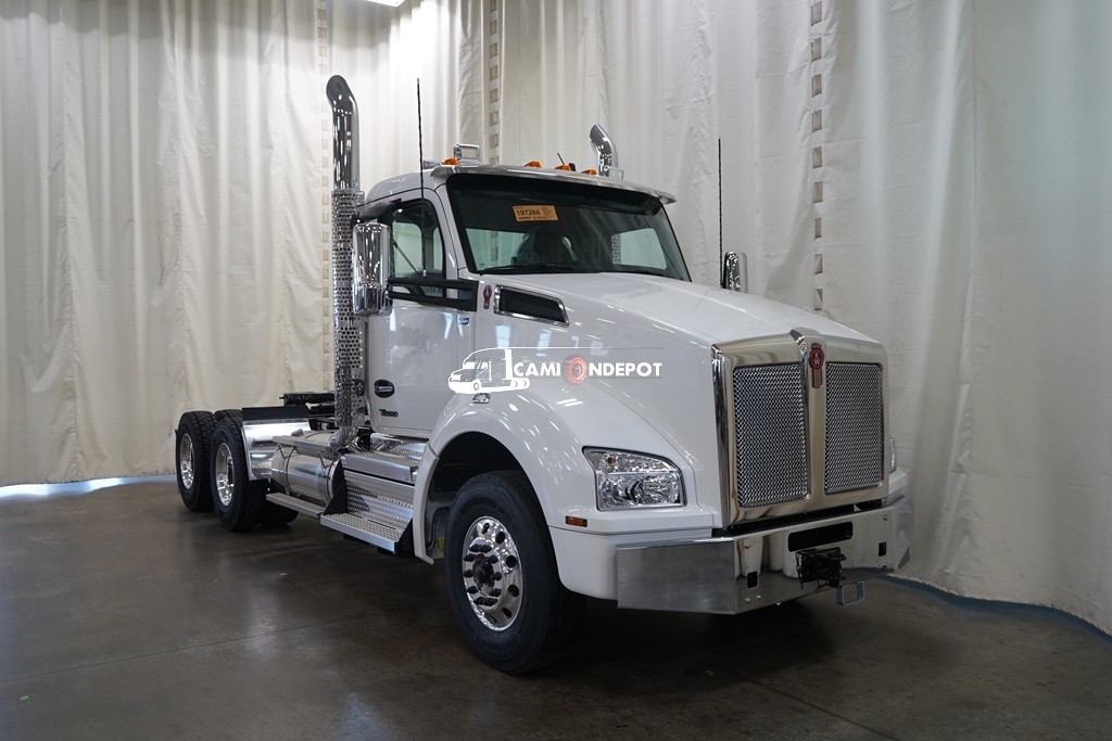 Truck Thumbnail 3