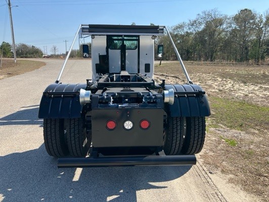 Truck Thumbnail 2