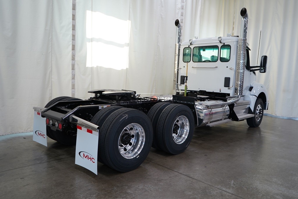Truck Thumbnail 4